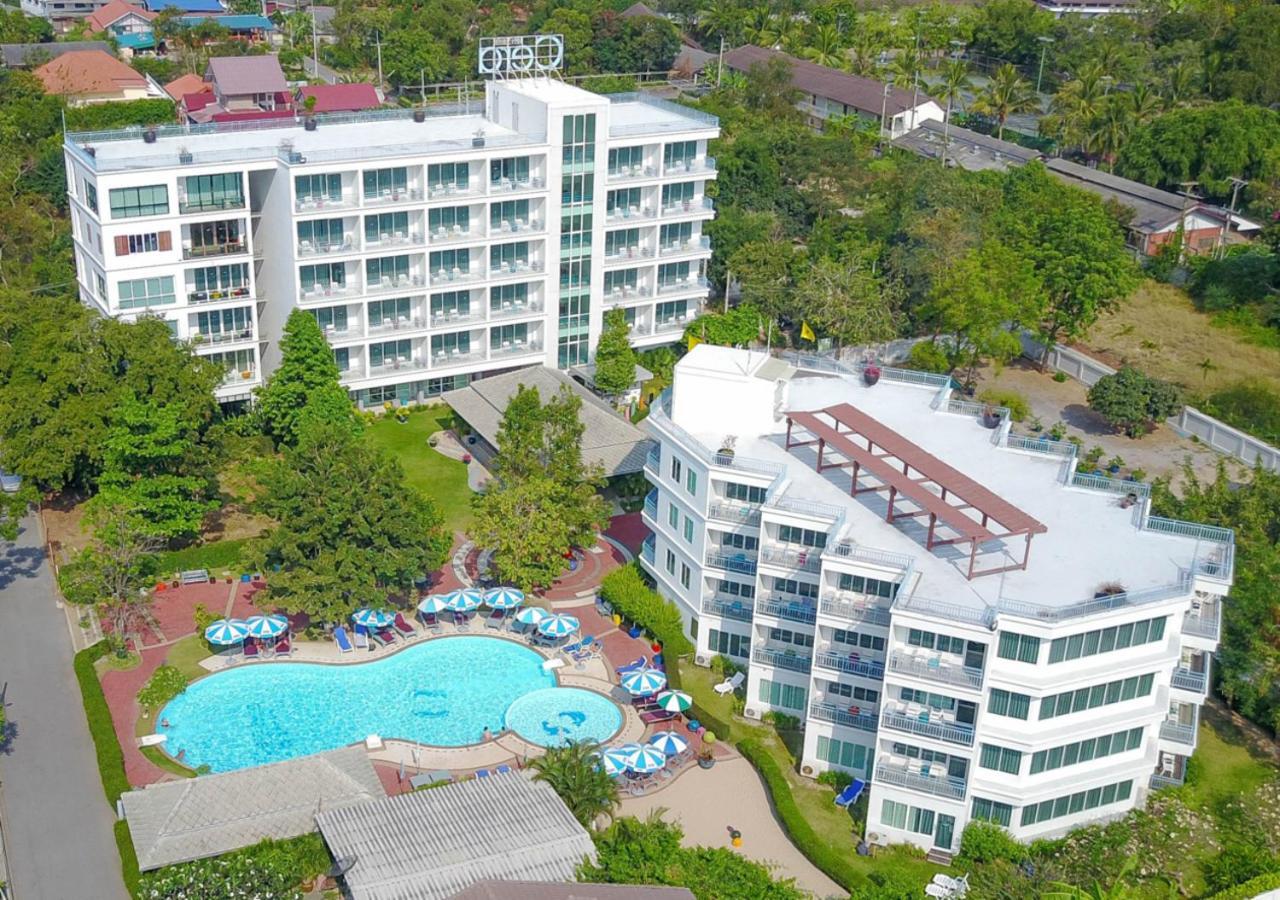 Cera Resort @ Cha-Am Exterior photo